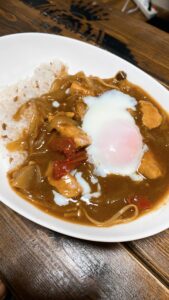 皮なし鶏むね肉と野菜の水分で作る特製減量無水カレー