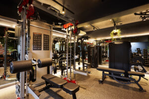 フィットネスボックス ゼロ【那覇市山下町店】内観①