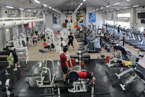 ジスタスジム内観