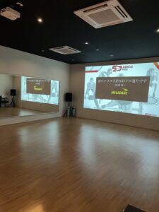 フィットイージー 那覇新都心店スタジオ