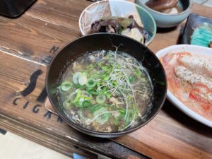 那覇市東町 ジム 減量メニュー 海藻たっぷりの味噌汁 咀嚼アップ